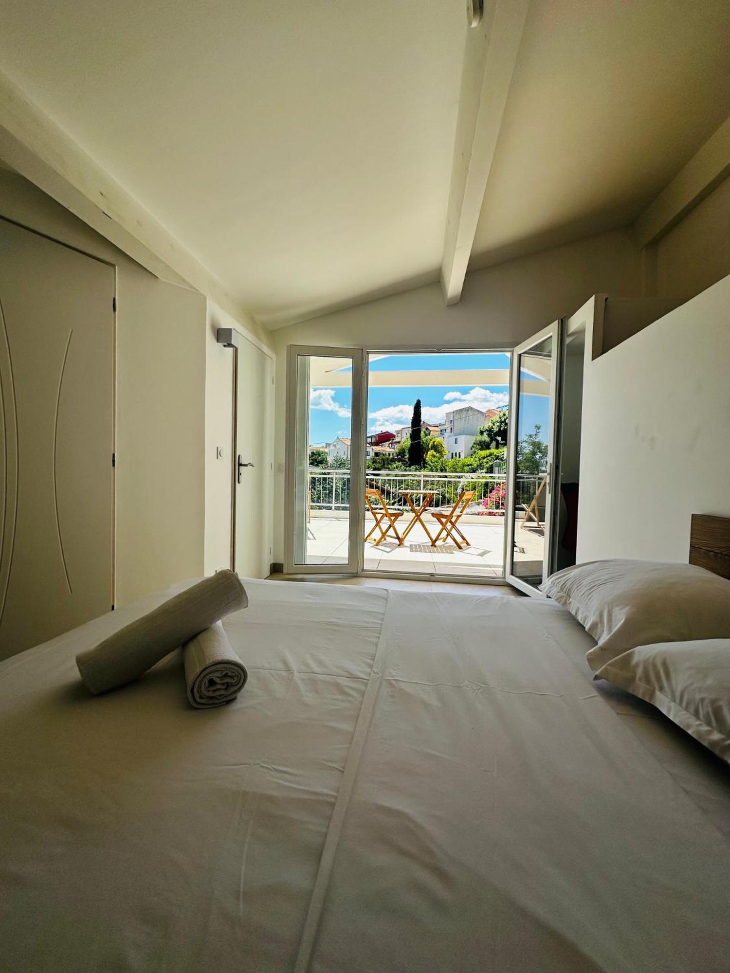 Villa Les Luxueuses Terrasses Du Roucas Marsiglia Esterno foto