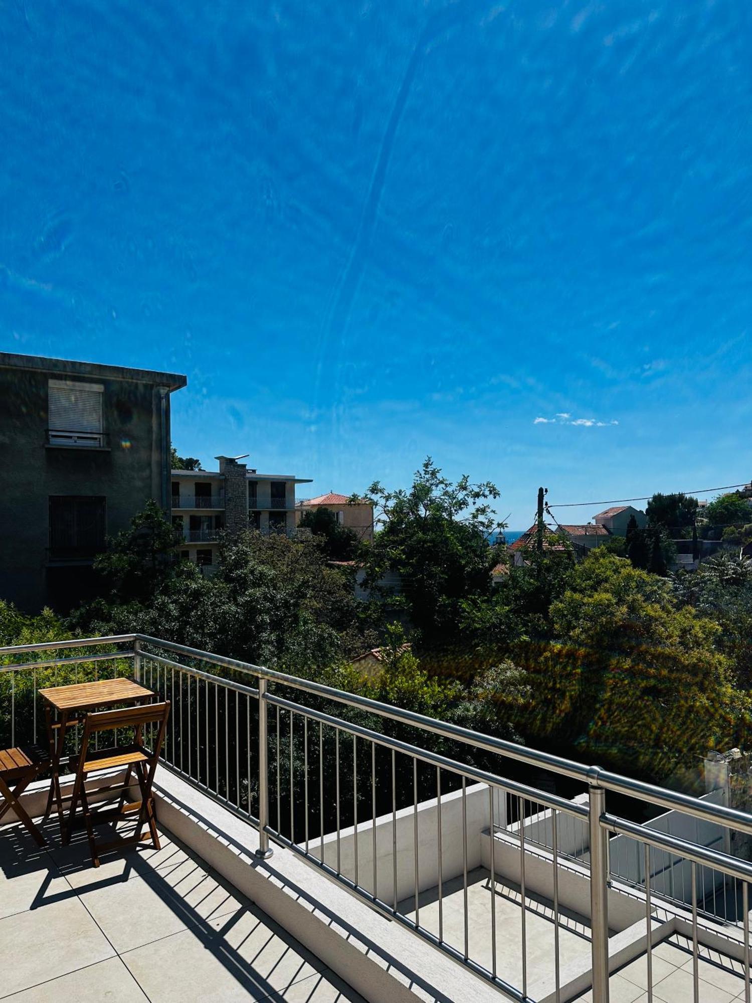 Villa Les Luxueuses Terrasses Du Roucas Marsiglia Esterno foto